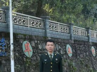 2022年大学生年度人物--计...