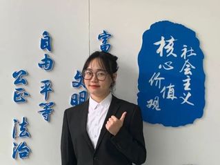 2022年大学生年度人物--生...